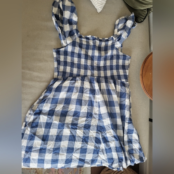 Fit & Flare Flutter-Sleeve Smocked Seersucker Mini Dress Blue & White Gingham - Picture 6 of 6